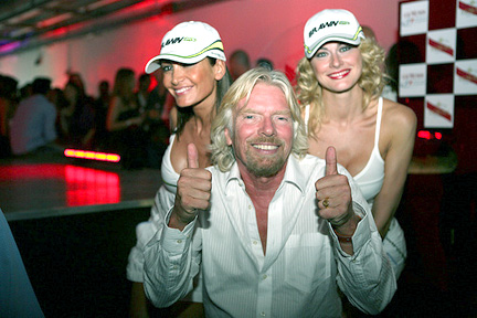 Poker online: Richard Branson lancia la seconda fase di VirginPoker.it