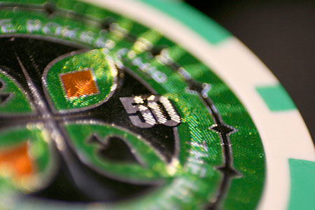 Poker online: pubblicato nella Gazzetta Ufficiale il decreto sul cash game