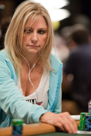 WSOP 2010: Annette Obrestad prova a vincere il suo primo braccialetto nell'evento Shootout