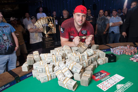 WSOP 2010: Michael Mizrachi si aggiudica il Player's Championship