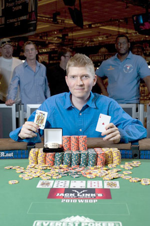 WSOP 2010: braccialetti per Peter Gelencser e Joshua Tieman