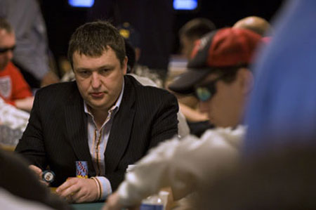 Tony G punta al braccialetto WSOP… ma su eBay