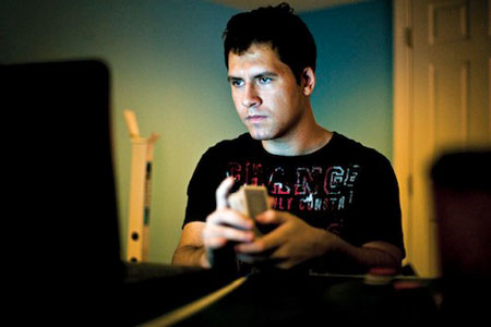 Daniel Cates è il poker player che ha vinto di più online nel 2010