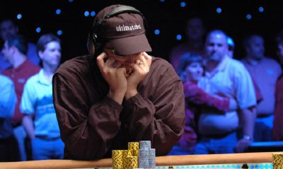 WSOPE Day 4 Hellmuth è il chipelader