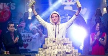 Pius Heinz é il Re delle WSOP 2011