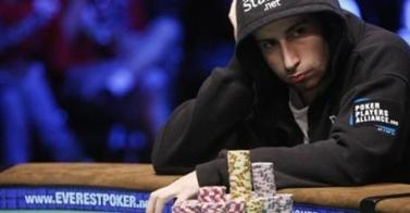 Jonathan Duhamel offre 10.000 $ per ritrovare il suo braccialetto WSOP 2010