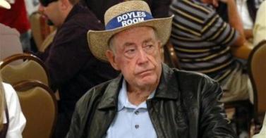 La leggenda Doyle Brunson rinuncia ai tornei per il cash high stakes