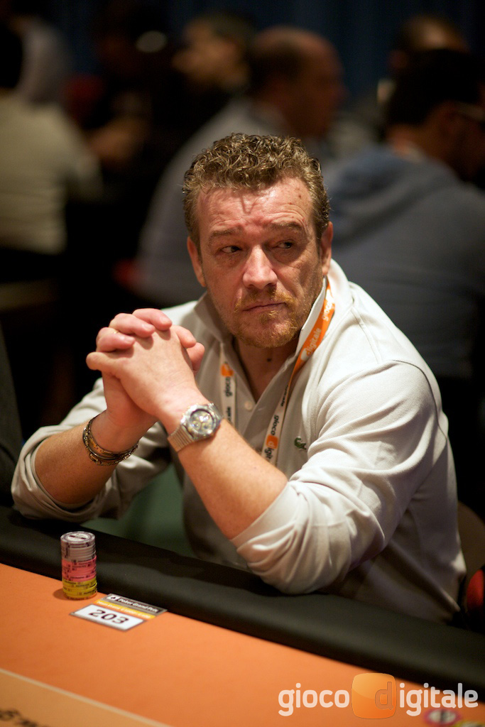 Notte Poker Club 2012, trionfo di Giuseppe Mancini