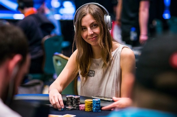 Maria Konnikova, da scrittrice a campionessa di Poker