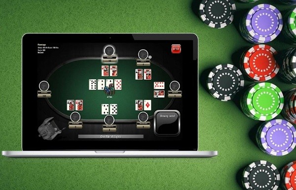 Poker online, impariamo a giocare senza soldi